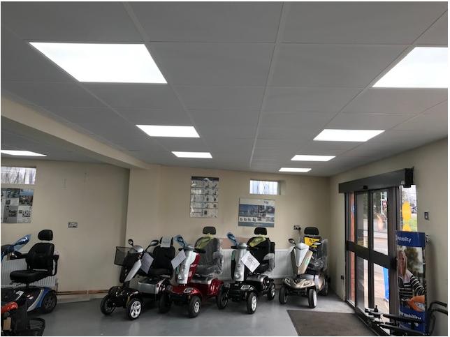 Hygienic and Moisture Resistant White Vinyl Faced 600x600mm Suspended ceiling tile (Box of 10)