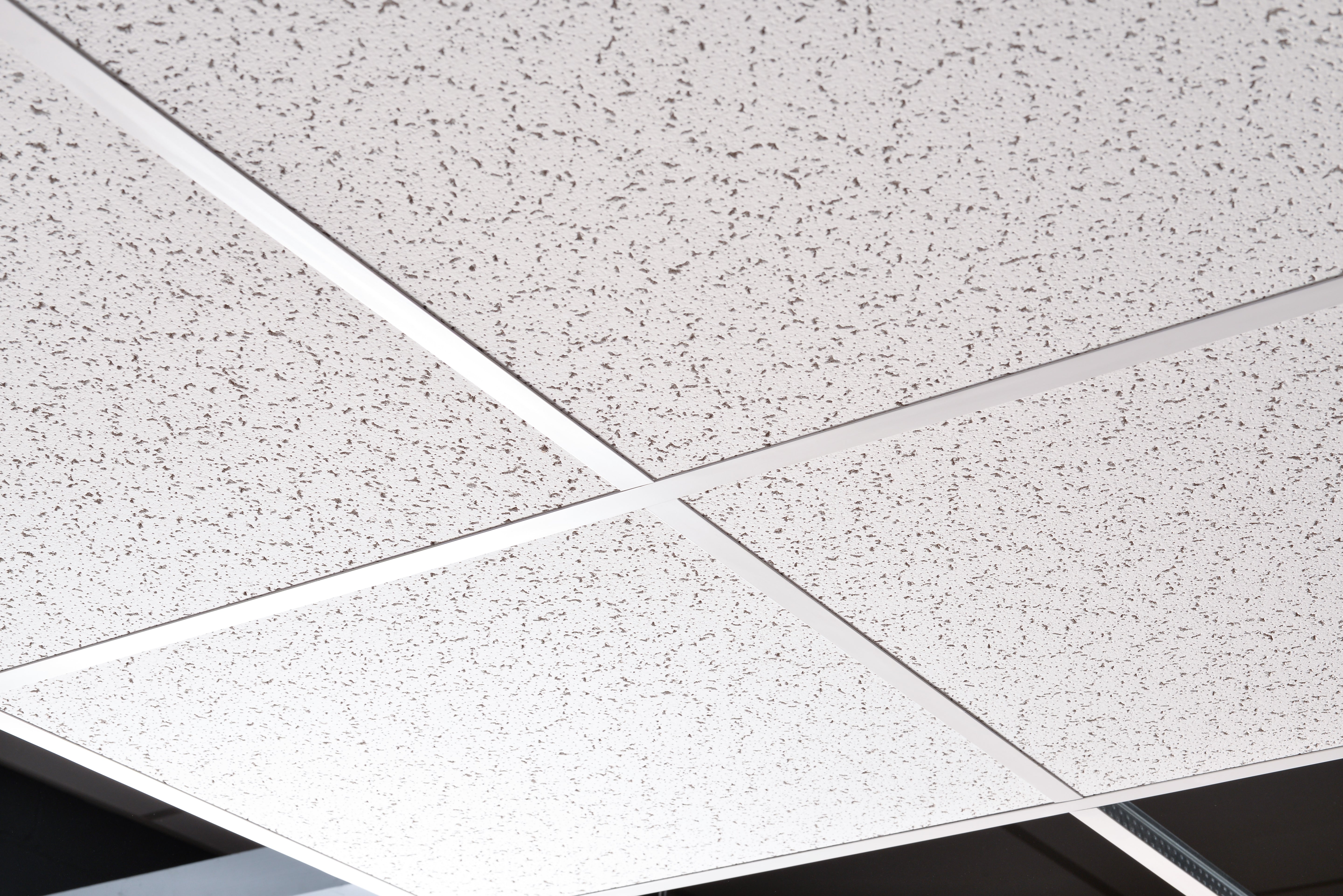 Armstrong Cortega/Fission ND Ceiling Tiles 600 x 600mm – Square Edge – (BP9102M) – Box of 16 tiles